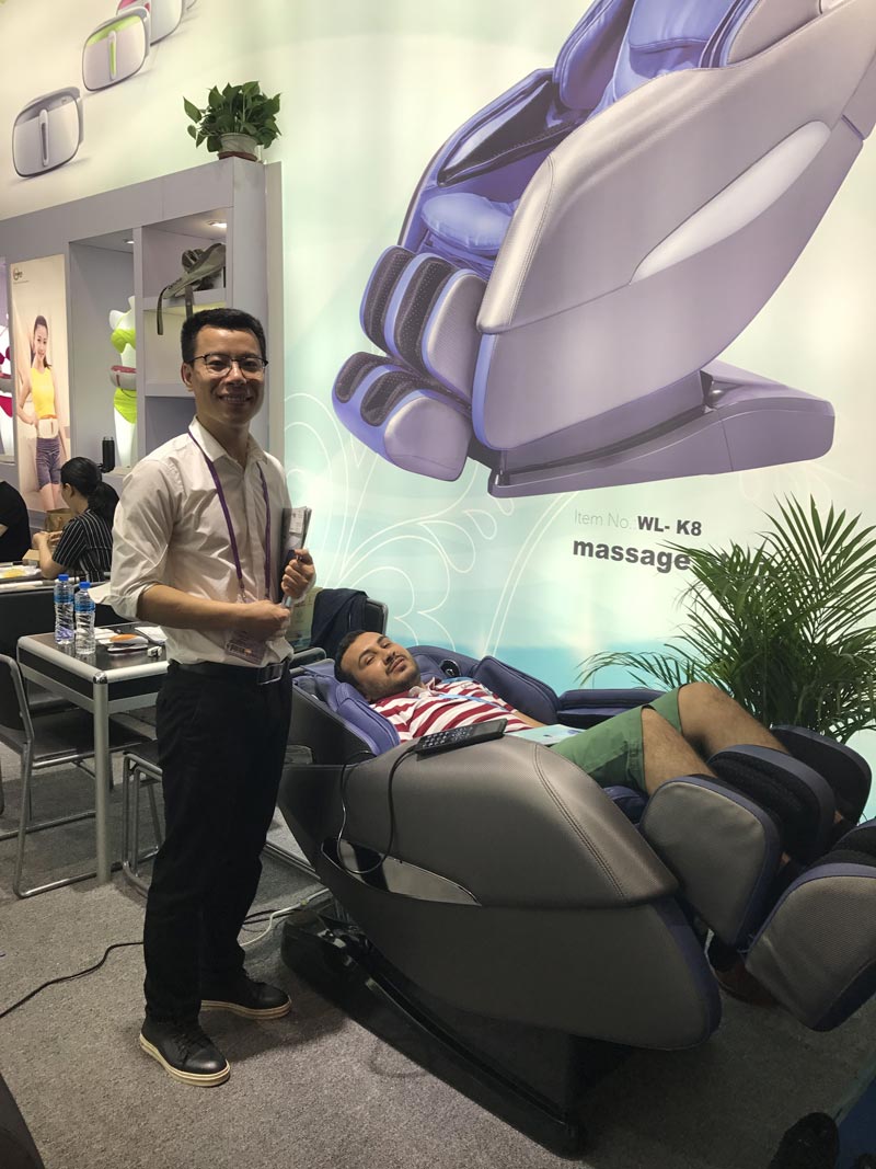 Customer Experience Cnpromass Deluxe Massage Chair