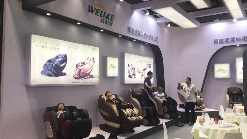 Friendly Exchange With Customers