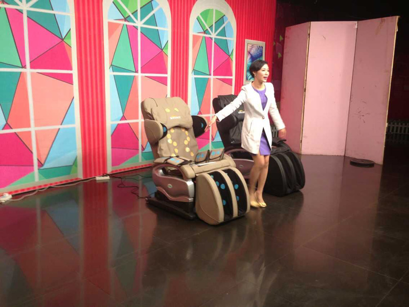 Host Recommend Cnpromass Massage Chair